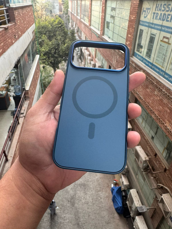 iPhone 17 Pro/Pro Max Cases